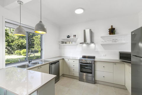 Kenilworth Boutique Accommodation - Accommodation Whitsundays 2
