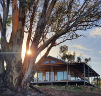 Kestrel Nest EcoHut - Accommodation Whitsundays