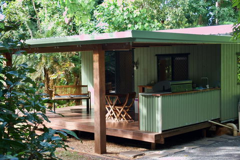 Kingfisher Cabin - Accommodation Whitsundays 0