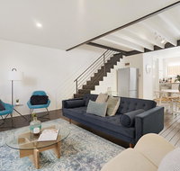 Large Converted Church Apartment In Top Location - Accommodation Whitsundays
