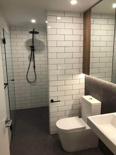 Large Space 2 BED APT Near Brisbane Airport - Accommodation Whitsundays 3