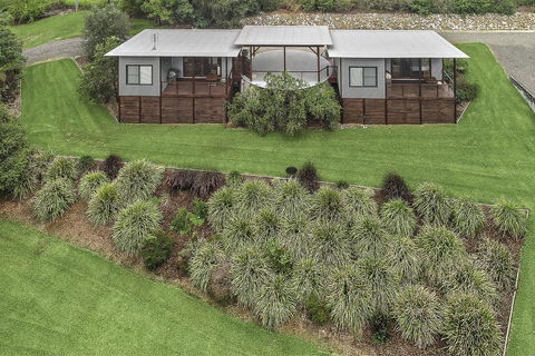Lilypad Luxury Cabins - Accommodation Whitsundays 2