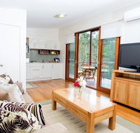 Lilypad Luxury Cabins - Accommodation Whitsundays