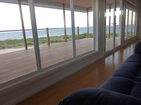 Lincoln View Holiday House - Accommodation Whitsundays 2