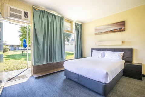 Links Hotel - Accommodation Whitsundays 2