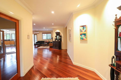 Lumeah House - Accommodation Whitsundays 3