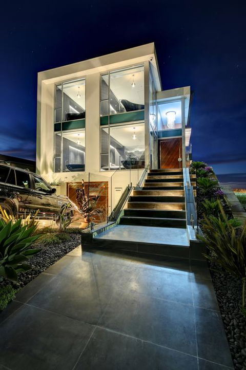 Luxe Haus - Accommodation Whitsundays 3