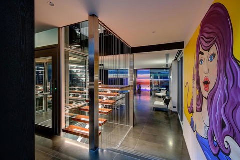 Luxe Haus - Accommodation Whitsundays 1