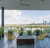 Luxury  Location - Sea Views with Modern Class  - Accommodation Whitsundays