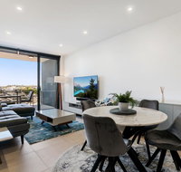 Luxury Living with Panoramic Views - Accommodation Whitsundays