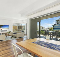 Luxury on Currumbin Beach - Accommodation Whitsundays