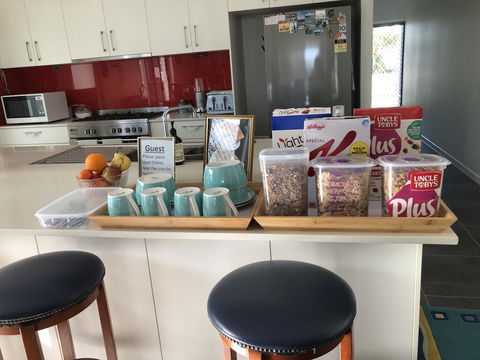 M & T's Waterfront Bed & Breakfast - Accommodation Whitsundays 3