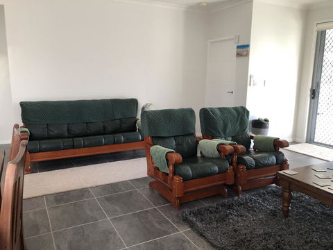 M & T's Waterfront Bed & Breakfast - Accommodation Whitsundays 2
