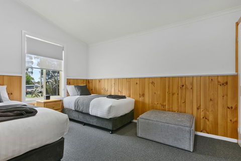 Masons Cottages - Accommodation Whitsundays 2