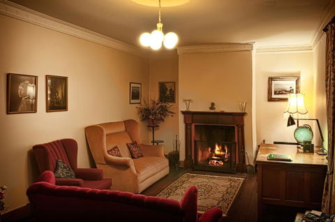 McCauley's Cottage - Accommodation Whitsundays 2