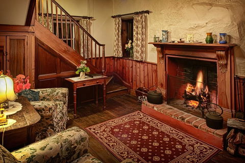 McCauley's Cottage - Accommodation Whitsundays 1