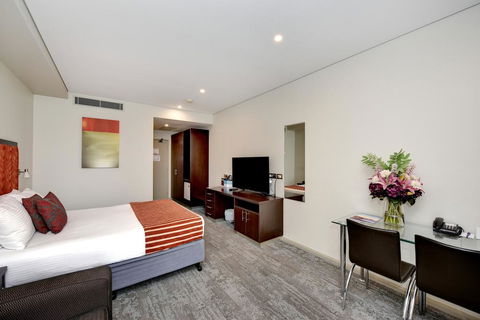 Mercure Centro Port Macquarie - Accommodation Whitsundays 2