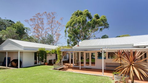Merricks North Retreat - Country Home On 5 Acres - Accommodation Whitsundays 1