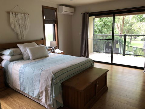 Miami Tranquility - Accommodation Whitsundays 3