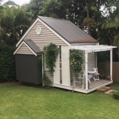 Mini Manor Bangalow Note 2 Night Minimum Stay - Accommodation Whitsundays 0