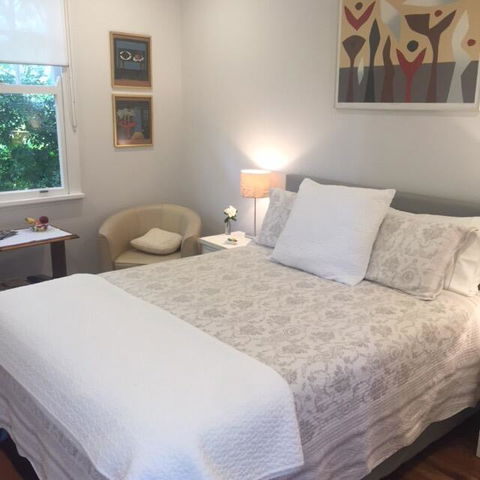 Mini Manor Bangalow Note 2 Night Minimum Stay - Accommodation Whitsundays 1