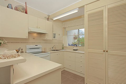 Mitchell Parade 3/11-13 - Accommodation Whitsundays 0