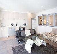 Modern Executive Apartment  Braddon 1BR Wine Wifi Secure Parking Canberra - Accommodation Whitsundays