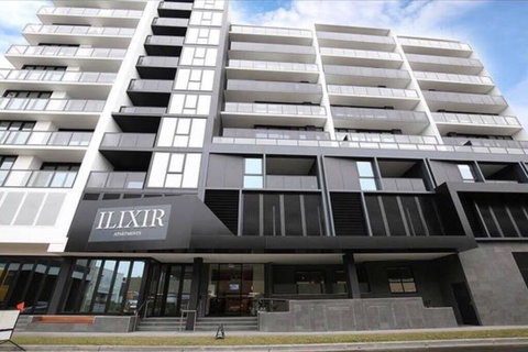 Modern Luxury 3 Bedroom Apartment With Sea Views - Accommodation Whitsundays 1