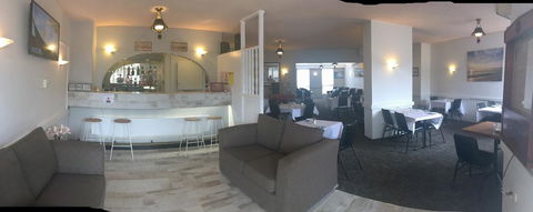 Molly Morgan Motor Inn - Accommodation Whitsundays 2