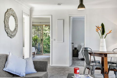 Mollymook Coastal Villa - Accommodation Whitsundays 3