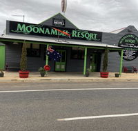 Moonambel Resort Hotel - Accommodation Whitsundays