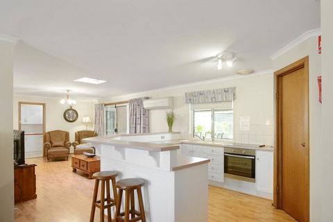 Moonta Bay Accommodation - Accommodation Whitsundays 3