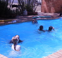 Moore Park Beach Motel - Accommodation Whitsundays