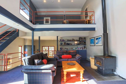 Muzzlewood 3 - Accommodation Whitsundays 2