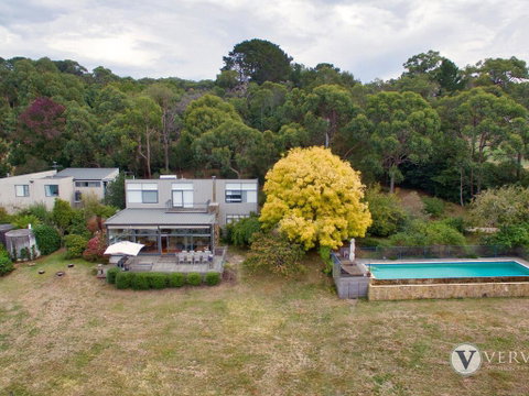 Myers Road Retreat Plus Guest House - Accommodation Whitsundays 0