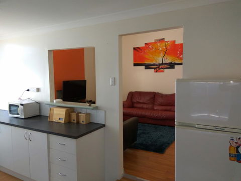 Forrest St Apartments - Accommodation Whitsundays 0
