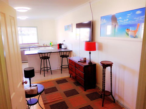 Forrest St Apartments - Accommodation Whitsundays 12