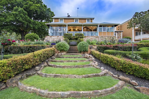 Grand Mercure Basildene Manor - Accommodation Whitsundays 13