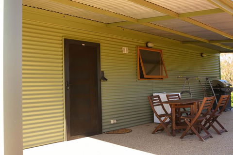 Swan Valley Sisters - Accommodation Whitsundays 13