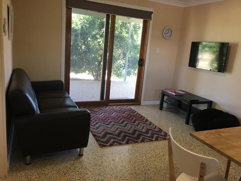 Swan Valley Sisters - Accommodation Whitsundays 5