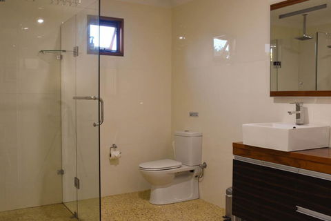 Swan Valley Sisters - Accommodation Whitsundays 22