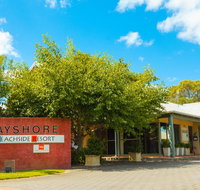 Bayshore Beachside Resort - Accommodation Whitsundays