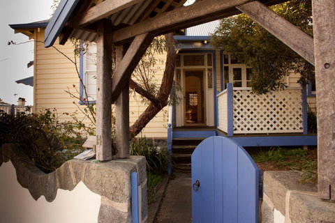 Lotti's House - Accommodation Whitsundays 1