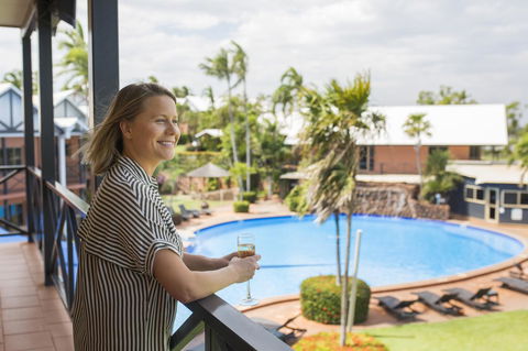 Moonlight Bay Suites - Accommodation Whitsundays 2