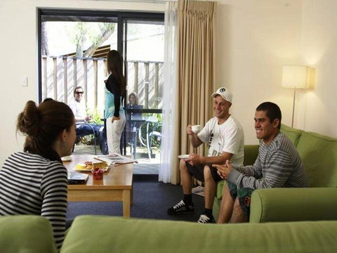 Leeuwin Apartments - Accommodation Whitsundays 11