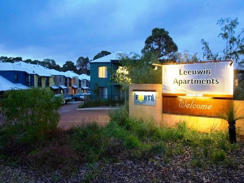 Leeuwin Apartments - Accommodation Whitsundays 12