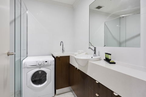 Attika Hotel - Accommodation Whitsundays 20