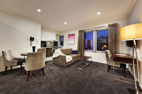 Attika Hotel - Accommodation Whitsundays 14