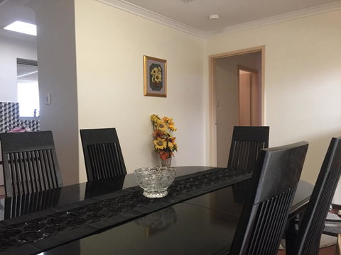 â˜… Stylish Family Home! â˜… - Accommodation Whitsundays 7