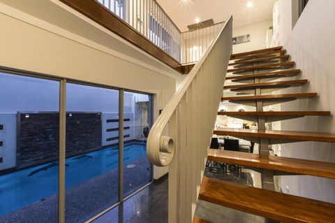 Ambar Villa Between City And Freo - Accommodation Whitsundays 27